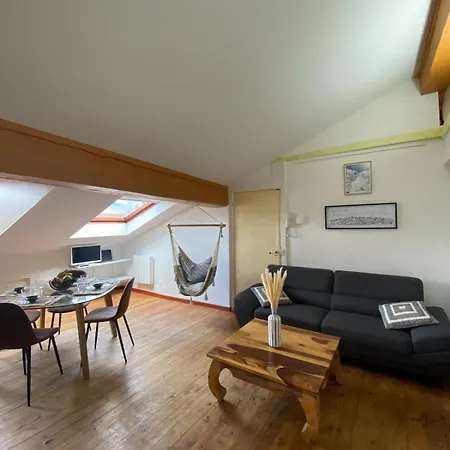 Bright T4 In - Mountain View Appartement